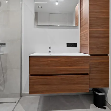 Charmante Vakantiewoning 'coq Hardi' Nabij En Centrum - Sint-idesbald * コクセッド
