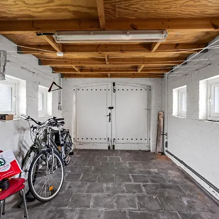 Charmante Vakantiewoning 'coq Hardi' Nabij En Centrum - Sint-idesbald