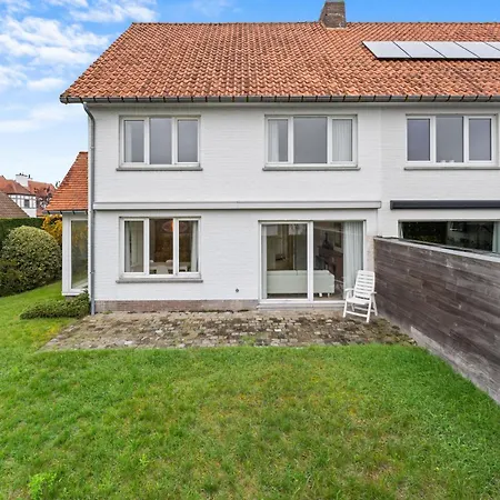 Charmante Vakantiewoning 'coq Hardi' Nabij En Centrum - Sint-idesbald 別荘 コクセッド